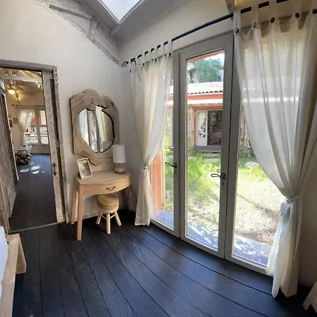 빌라 3 Bedrooms Sur 보로쉬르메르