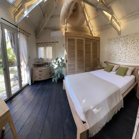 3 Bedrooms Sur