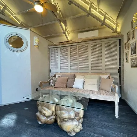 Villa 3 Bedrooms Sur